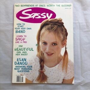 Vintage 90s April 1994 Sassy Magazine